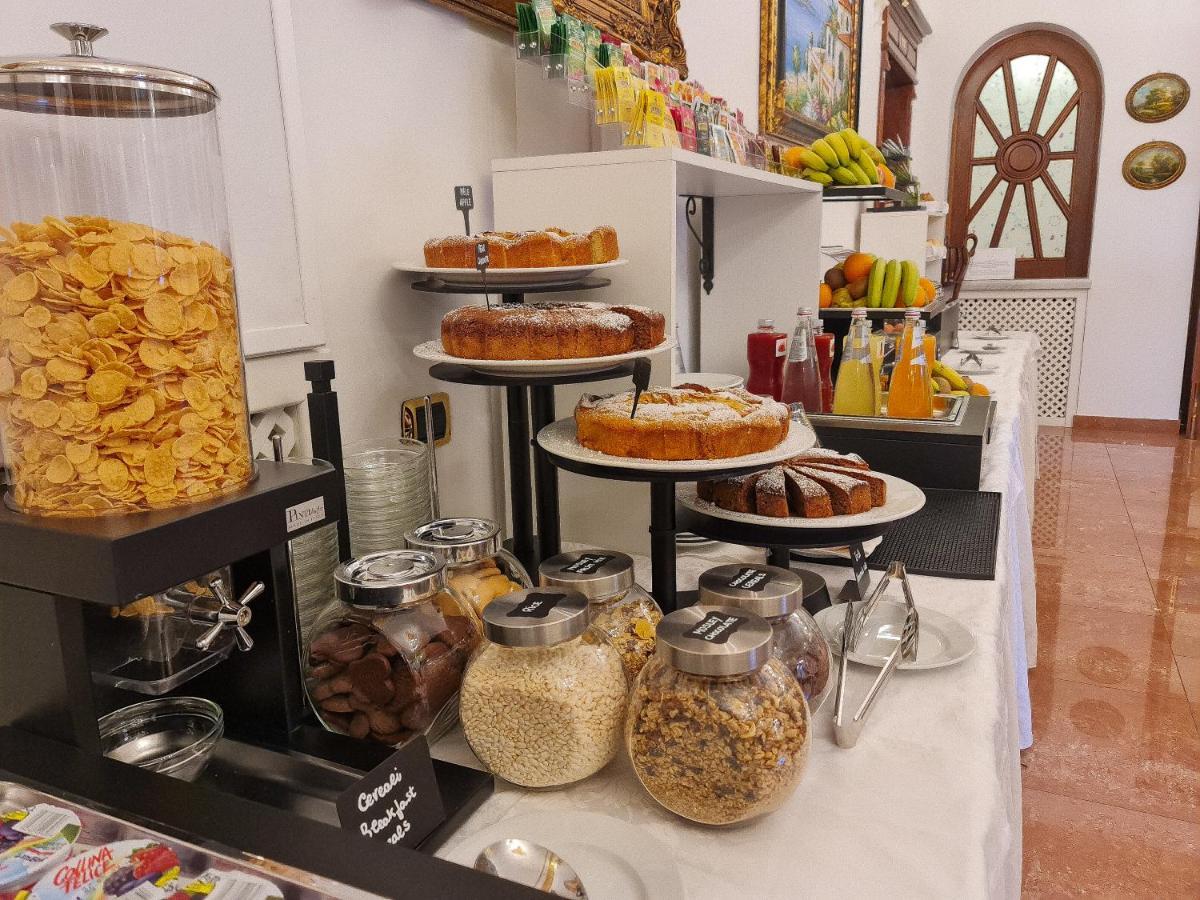 Euro Hotel Iglesias Εξωτερικό φωτογραφία