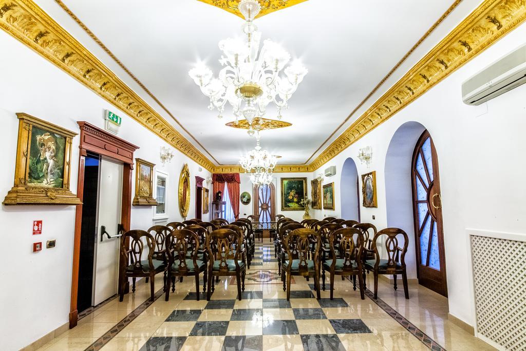 Euro Hotel Iglesias Εξωτερικό φωτογραφία